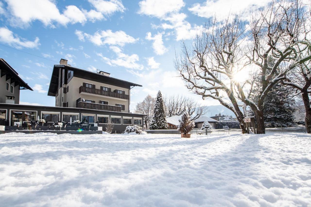 Hotel Ander Bruneck Exteriör bild