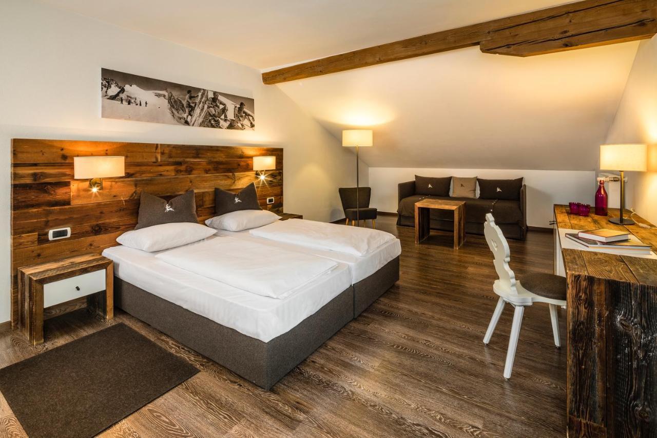 Hotel Ander Bruneck Exteriör bild