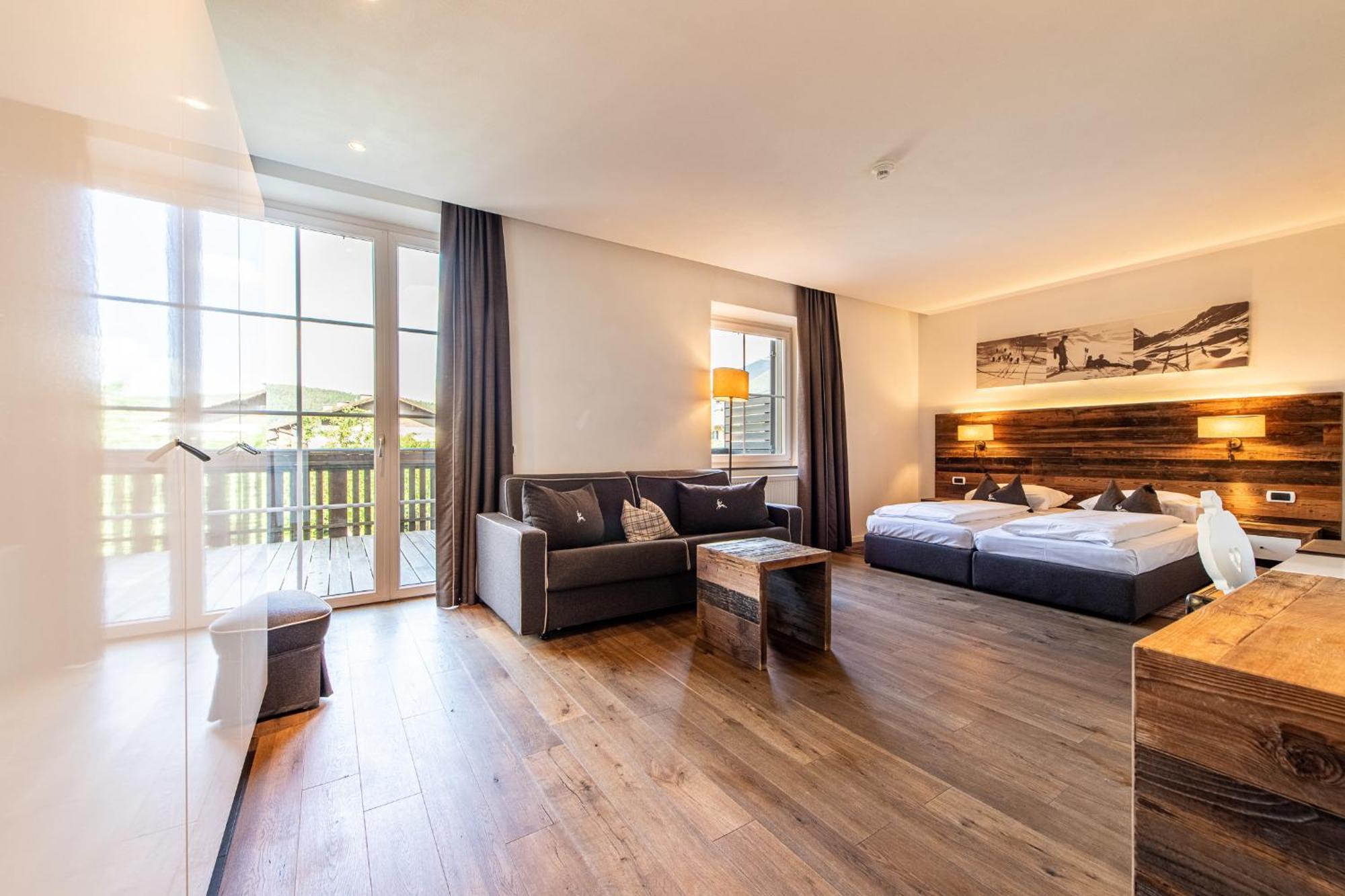 Hotel Ander Bruneck Exteriör bild