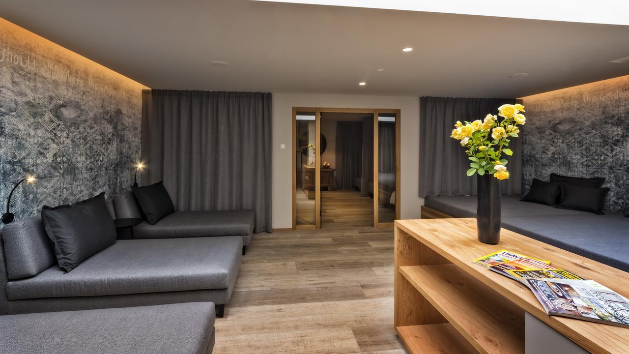 Hotel Ander Bruneck Exteriör bild